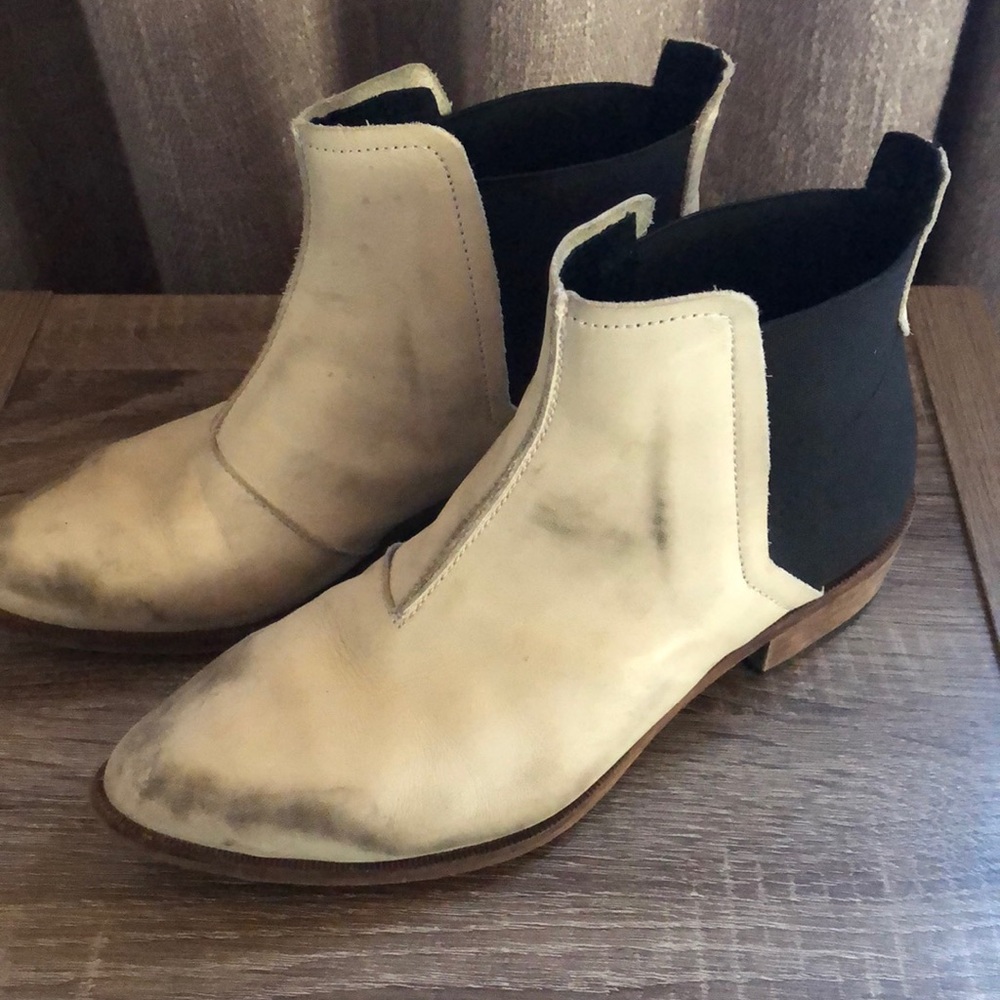 Like New Free People Dark Horse Boots SZ 8